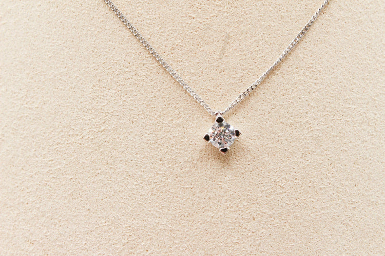 Pendentif Pendentif or blanc diamant 58 Facettes 250359