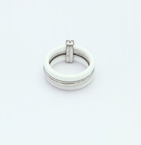 Bague 53 GUY LAROCHE - Bague en céramique blanche et or gris sertie de diamant 58 Facettes