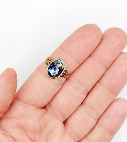 Bague 56.5 Bague Art nouveau Limoges en or 18k, plaque émaillée profil féminin circa 1910 58 Facettes A06400