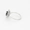 Bague 52,5 Bague marguerite en or blanc, saphir et diamants 58 Facettes GU201-1