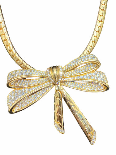 Collier Collier Noeud signé Labarte or jaune et diamants 58 Facettes