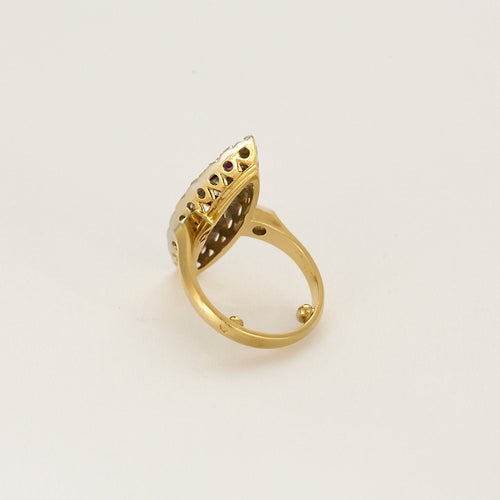 Bague 42,5 Bague marquise en or jaune, blanc, diamants et saphirs roses 58 Facettes HOU5528