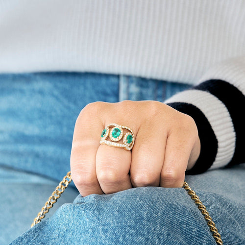 Bague 53 Bague "Livia" Or rose, Diamants et Emeraudes 58 Facettes