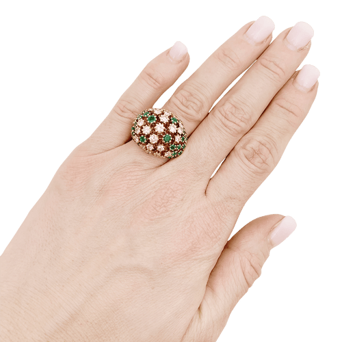 Bague 54 Bague Patek Philippe or jaune, diamants, émeraudes. 58 Facettes 34502