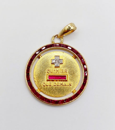 Pendentif AUGIS - RARE Pendentif médaille d'amour Or Jaune Diamants et rubis calibrés 58 Facettes A04060
