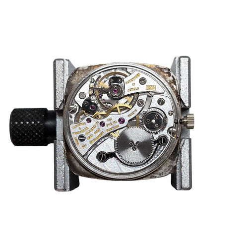 Bague RARE Vacheron Constantin for Chaumet 6990 18k White Gold Circa 1966 Rectangular Cushion 58 Facettes