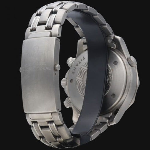 Montre Omega Montre Seamaster Diver 300M Chronograph Titan 58 Facettes MT40526