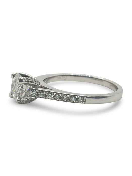 51 Bague solitaire or blanc diamant 1,36 ct 58 Facettes 00019701