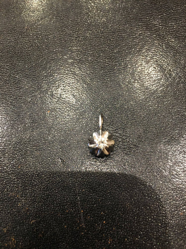 Pendentif Pendentif 1950 Or Gris centré d’un Diamant de 0,08ct 58 Facettes