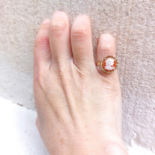 Bague 53.5 Bague camée or et cornaline 58 Facettes 45