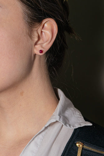 Boucles d'oreilles Boucles d'oreilles Puces Or jaune Rubis 58 Facettes 4021228RV