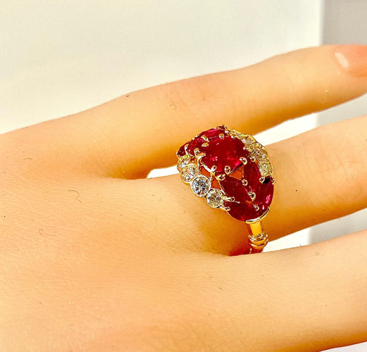 Bague 53 Bague en or jaune en rubis et diamants 58 Facettes AB607