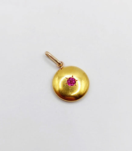 Pendentif Pendentif cible art déco or jaune et rubis serti étoilé 58 Facettes A05694
