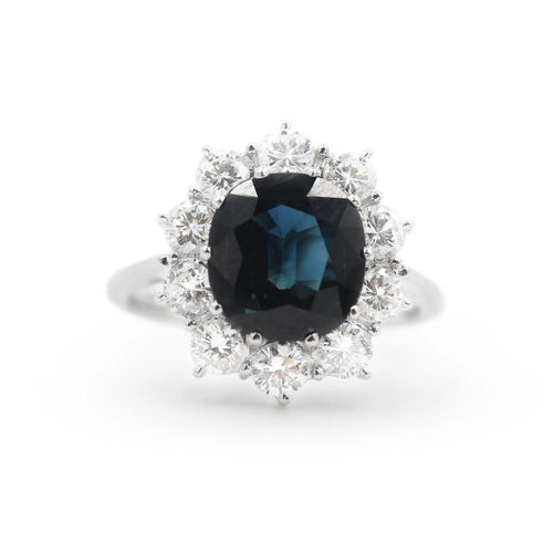 Bague Bague en or blanc ornée d'un saphir australien de 3 carats et de diamants 58 Facettes 18150