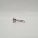 Bague 52 Bague or blanc sertie d'un diamant GIA et diamants naturels 58 Facettes