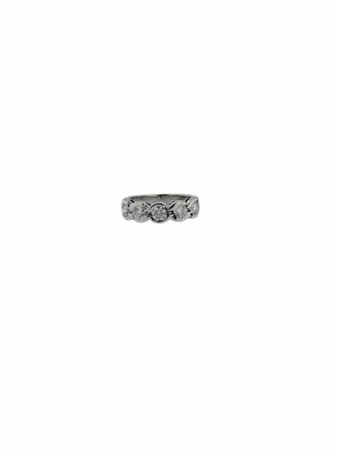Bague 51.9 Bague en or blanc des diamants naturels 58 Facettes