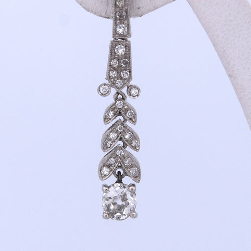 Boucles d'oreilles Boucles d'oreilles Art Déco en or blanc avec diamants 58 Facettes