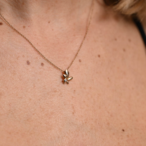 Collier TIFFANY & CO - Collier Olive Leaf Or et diamant 58 Facettes 98228