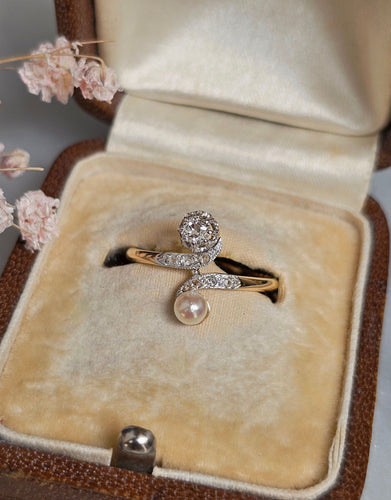 Bague 51.5 Bague Toi et Moi Diamants et Perle 58 Facettes 357