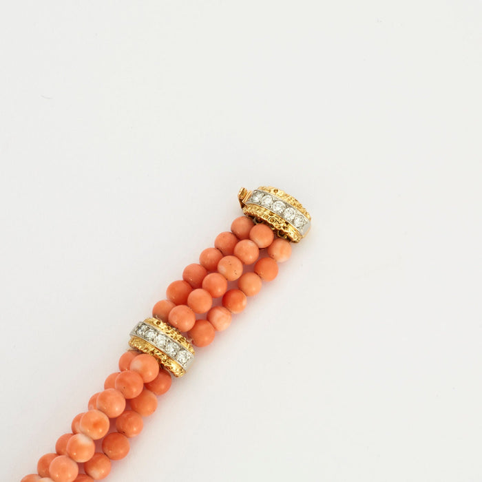 VAN CLEEF & ARPELS – Armband aus Korallen und Diamanten aus Gelbgold