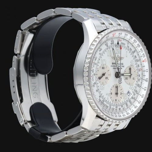 Montre Breitling Montre Navitimer 58 Facettes MT42064