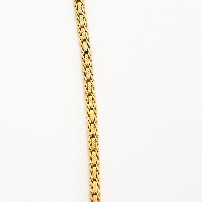 Yellow gold necklace