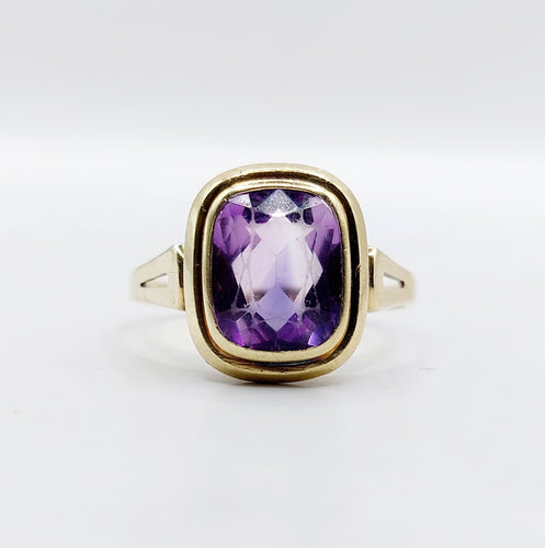 Bague 60 Bague cocktail vintage or jaune améthyste de 2,30 carats sertis clos (circa 1970) 58 Facettes A05476