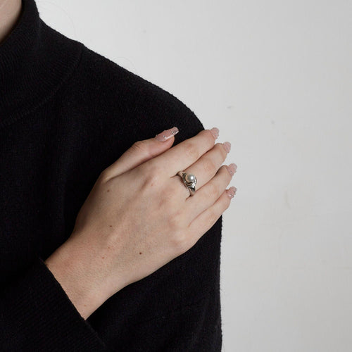 Diamant- und Perlenring