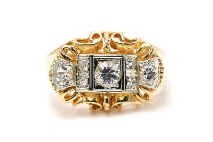 Bague 57 Bague Art Déco or jaune, saphirs blancs 58 Facettes 22802