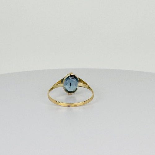 Ring Yellow Gold with Oval Facetted Aquamarine of ca 1.20 carat 58 Facettes 2501003