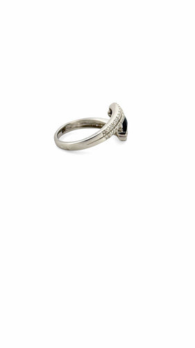 Bague 53 Bague saphir et diamants or blanc 18 carats 58 Facettes