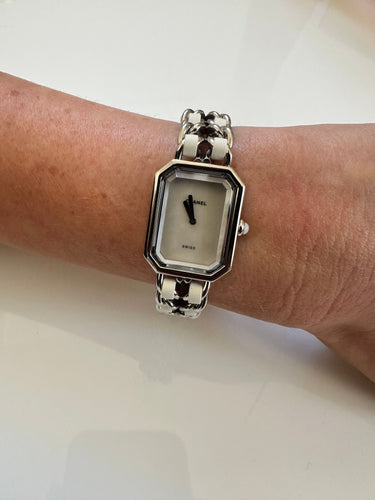 CHANEL - Montre Première en acier et cuir XXL 58 Facettes