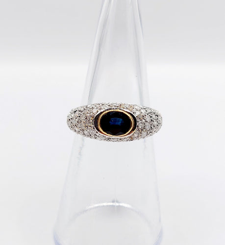 18k黄金复古戒指，天然蓝宝石和钻石镶嵌 