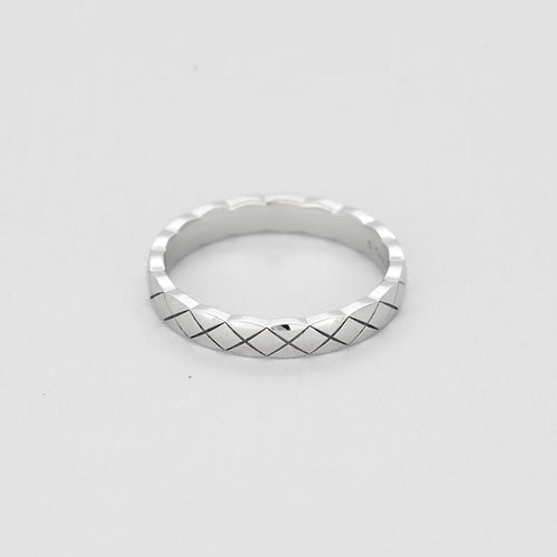 Bague 56 CHANEL - Bague Coco Crush mini modèle en Or blanc 18k 58 Facettes 58FC17-1