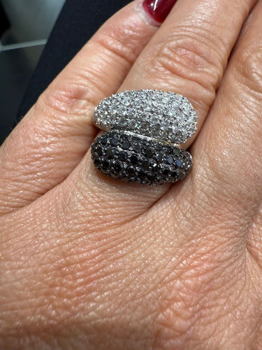 Bague 54 Bague Or blanc et Diamants 58 Facettes 1.0000689/1