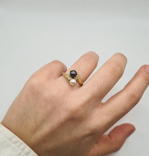 Bague 54 Bague or jaune perles de culture et diamants 58 Facettes