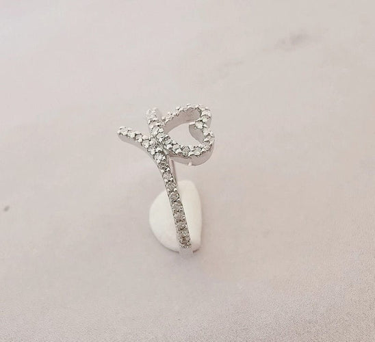 Пръстен със сърце от бяло злато и диамант