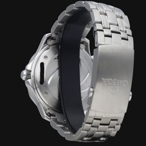 Montre Omega Montre Seamaster Diver 300M James Bond 58 Facettes MT40046