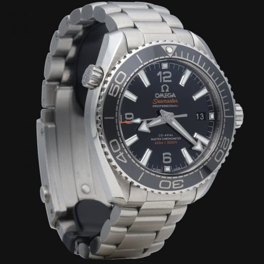 Montre Omega Montre Seamaster Planet Ocean 600M 58 Facettes MT40038