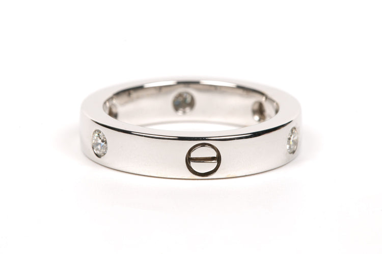 Bague 49 Bague contemporaine en or blanc sertie de diamants 58 Facettes B415