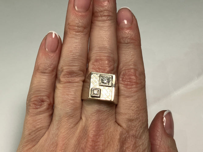 Bague 55 Chevalière or gris diamants 58 Facettes