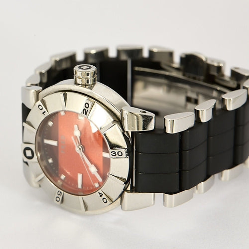 Montre FRED - Move on - Montre en acier à boitier rond et à mouvement quartz 58 Facettes B250502