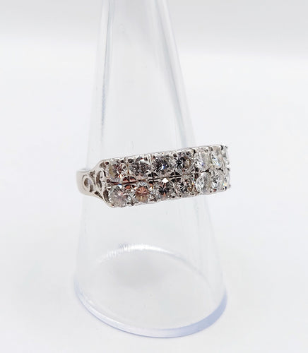 Bague 57.5 Bague jarretière vintage or blanc 18k et 1,40 carats de diamants en rivière 58 Facettes A06180