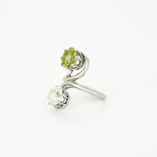 Bague 50 Bague Toi et Moi, diamant et péridot 58 Facettes