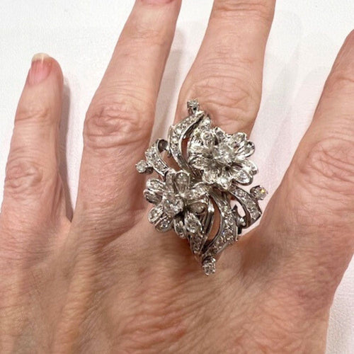 Bague 52 Bague en or avec diamants de style rétro des années 1940-1945 58 Facettes Q314B(816)