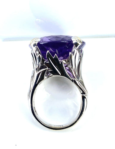 Bague 60 DIOR - Bague or blanc, grand modèle MISS DIOR, améthyste et diamants 58 Facettes AB638