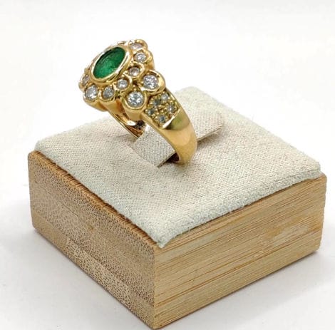 Bague 54 Bague Marguerite Vintage or jaune, émeraude et diamants 58 Facettes