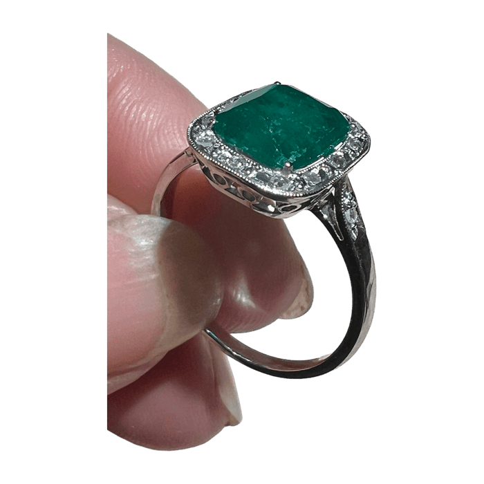 Ring Art Deco Smaragd diamanten van 1,60 ct