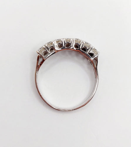 Bague 57.5 Bague jarretière vintage or blanc 18k et 1,40 carats de diamants en rivière 58 Facettes A06180