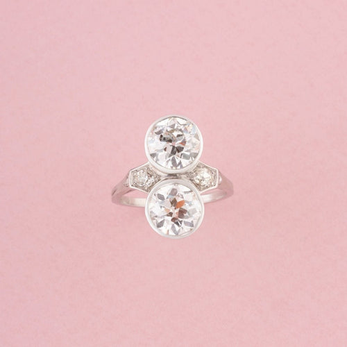 Bague 52.5 Bague ancienne Art Déco Toi & Moi platine et diamants 58 Facettes